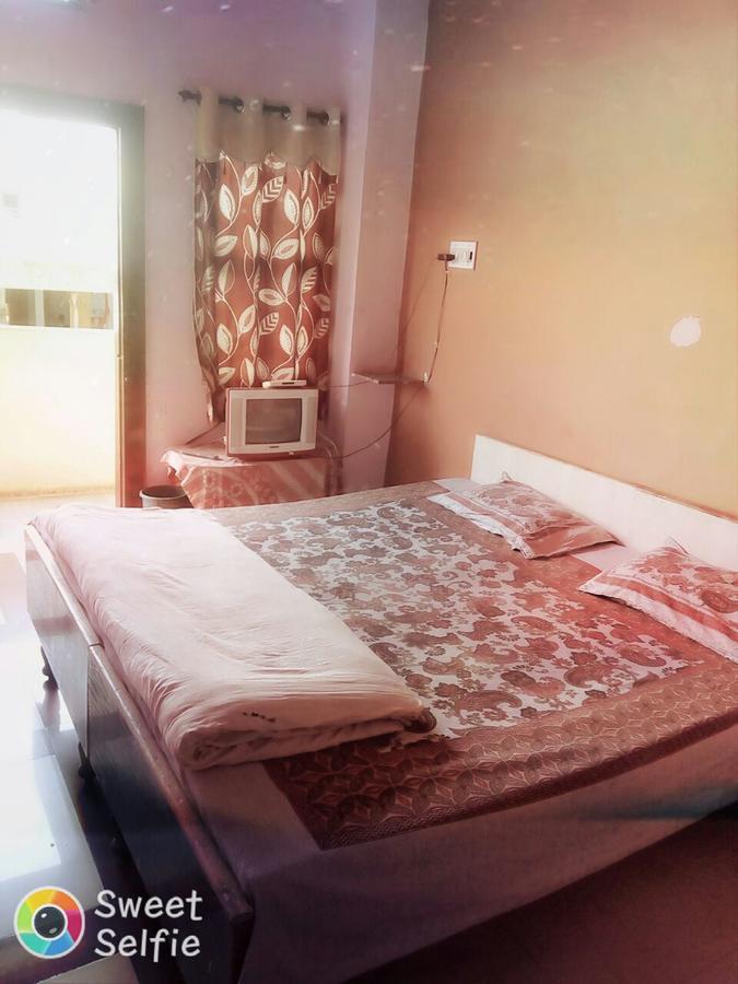 Laxmi Lodge Chittorgarh Bagian luar foto